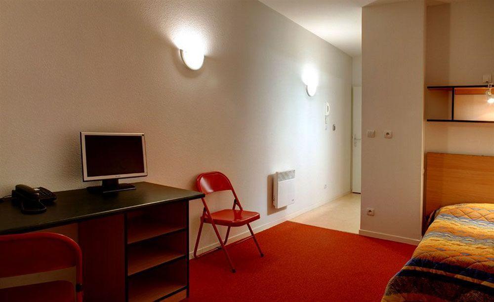 Kosy Appart'Hotels - La Maison Des Chercheurs Vandoeuvre-les-Nancy Bagian luar foto