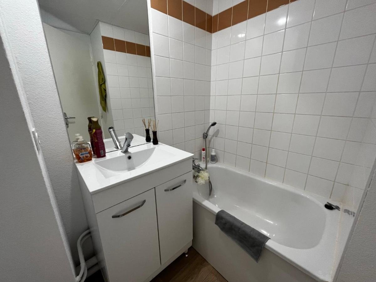 Kosy Appart'Hotels - La Maison Des Chercheurs Vandoeuvre-les-Nancy Bagian luar foto