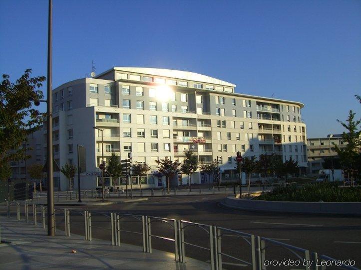Kosy Appart'Hotels - La Maison Des Chercheurs Vandoeuvre-les-Nancy Bagian luar foto
