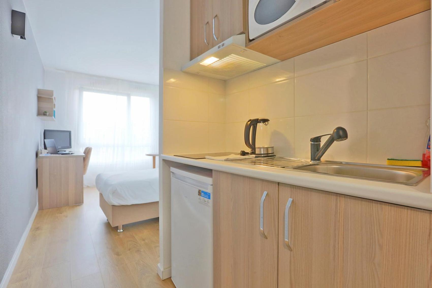 Kosy Appart'Hotels - La Maison Des Chercheurs Vandoeuvre-les-Nancy Bagian luar foto