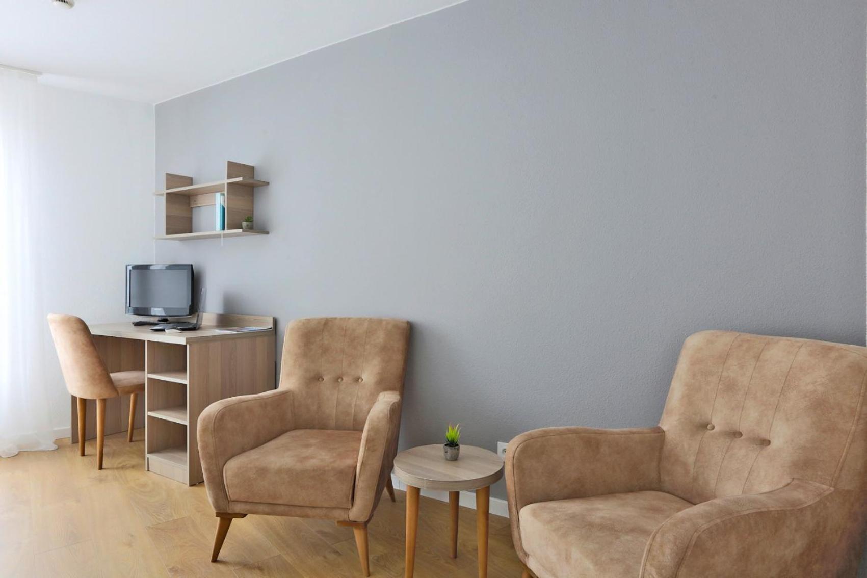 Kosy Appart'Hotels - La Maison Des Chercheurs Vandoeuvre-les-Nancy Bagian luar foto