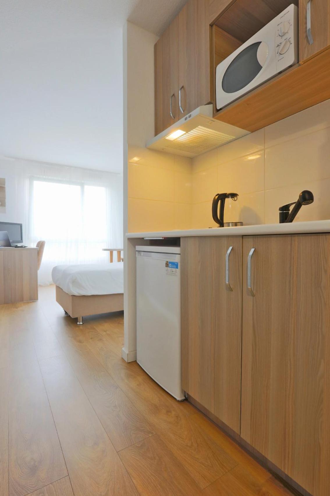 Kosy Appart'Hotels - La Maison Des Chercheurs Vandoeuvre-les-Nancy Bagian luar foto